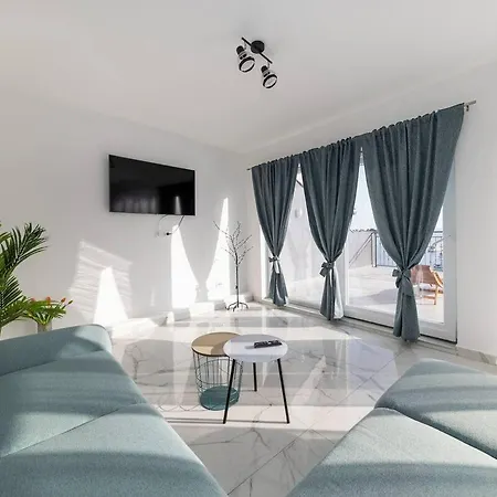 Luxury Penthouse With Jacuzzi And Seaview Apartamento